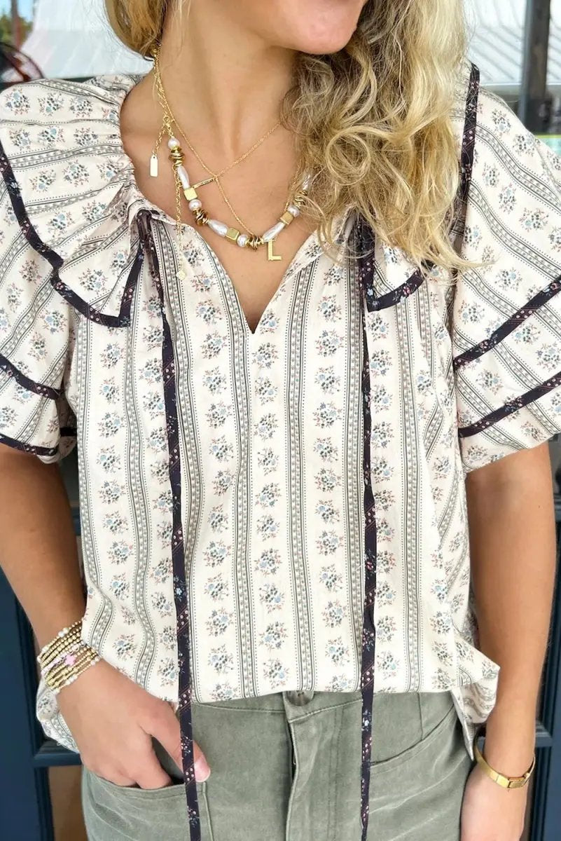 White Floral Ruffled Collar Short Puff Sleeve Blouse - Love Salve